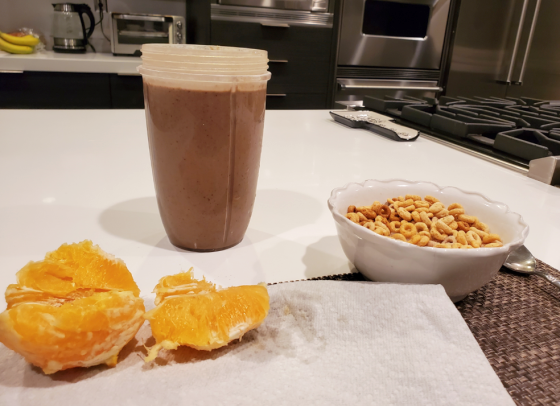 smoothie orange cereal breakfast