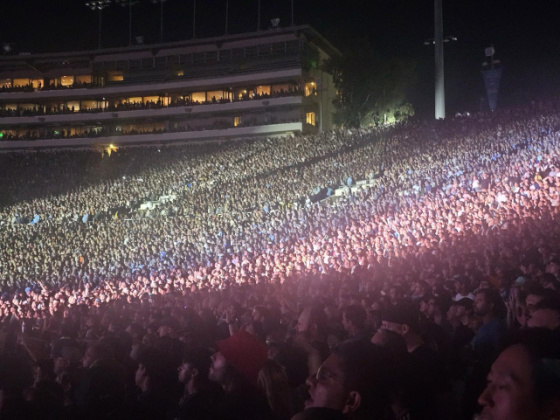 Oasis audience September 6, 2025