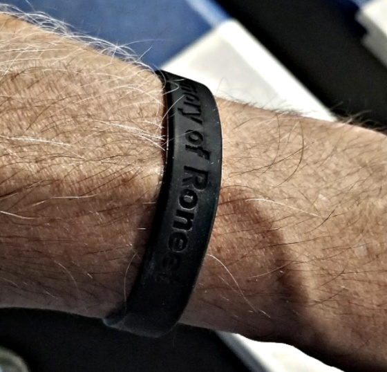 wrist band for Roneet